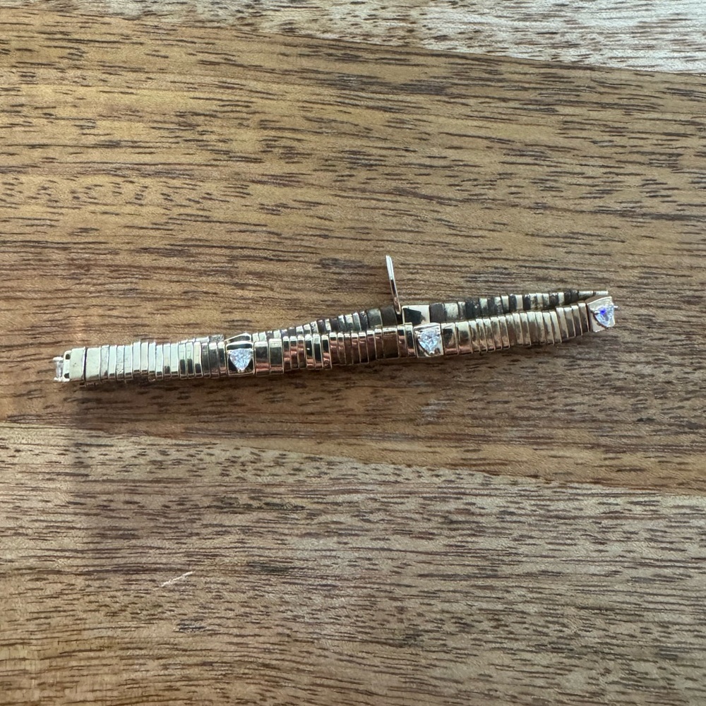 Anthropologie chicklet bracelet